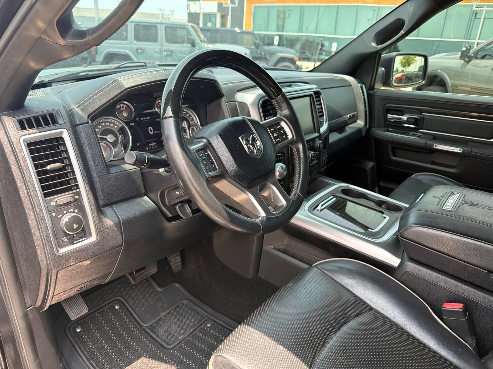 Used 2016 RAM 1500 Limited AWD/4WD image 10