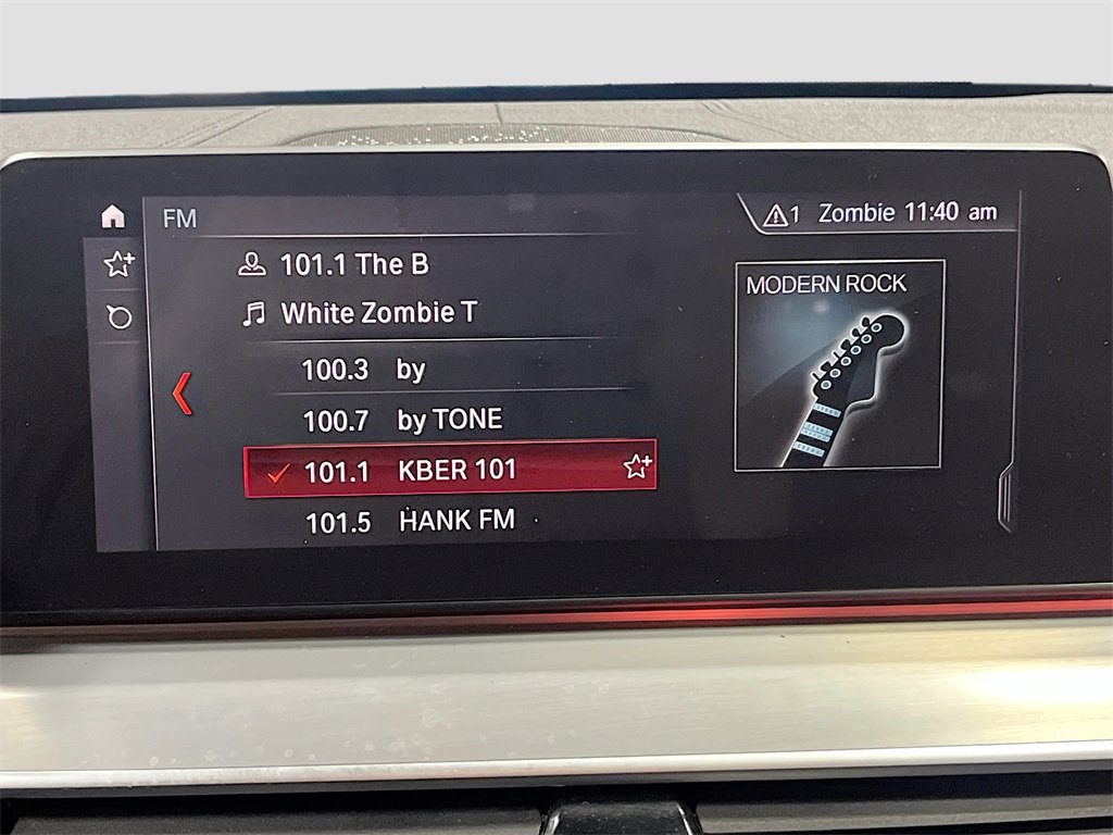 Used 2019 BMW M550i xDrive image 15