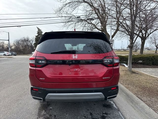 Certified 2025 Honda Pilot Touring image 8