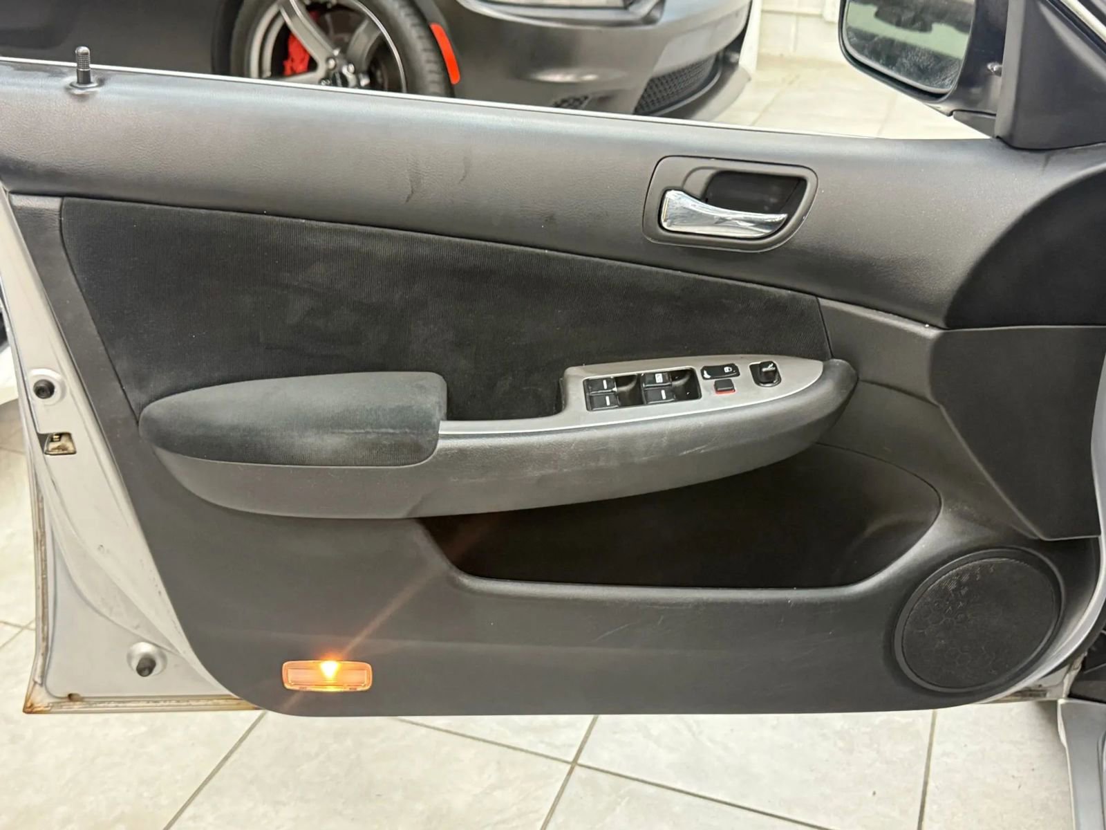 Used 2004 Honda Accord EX image 14