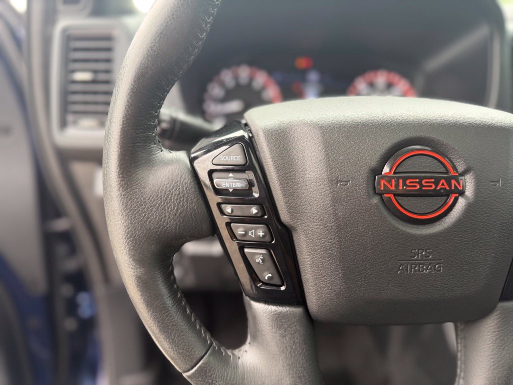 Used 2022 Nissan Frontier PRO-4X w/ Pro-4X Premium Package AWD/4WD image 23