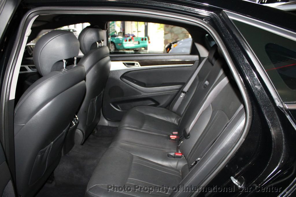 Used 2016 Hyundai Genesis 3.8 image 21