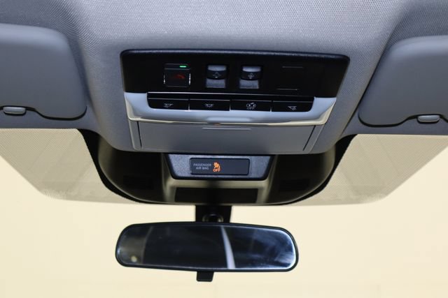Used 2023 Nissan Rogue SV w/ SV Premium B Package FWD image 25