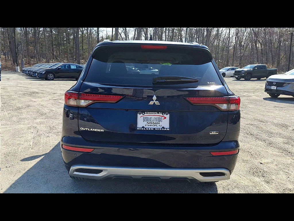 Used 2022 Mitsubishi Outlander SEL image 7