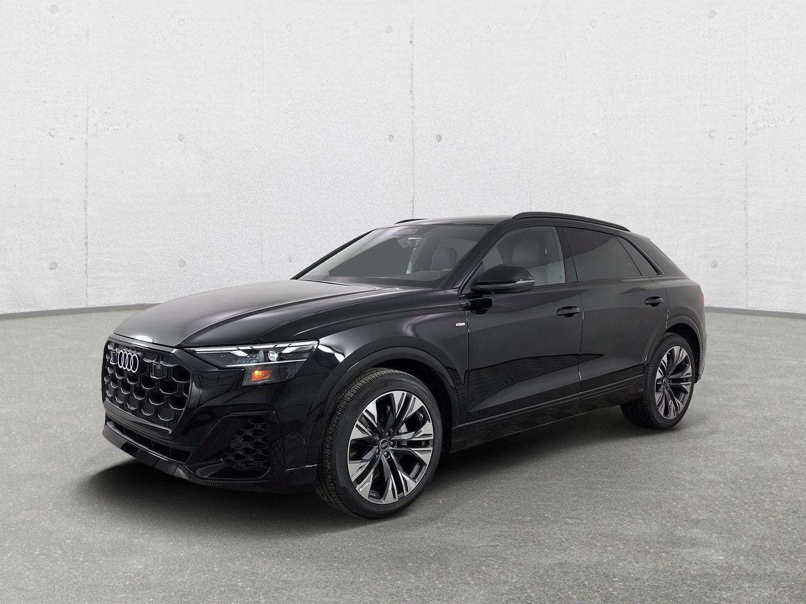 New 2027 Audi Q8 Premium Plus AWD/4WD image 3