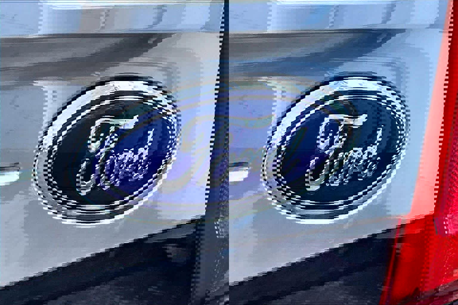 Certified 2021 Ford F150 Platinum w/ Equipment Group 701A High image 31