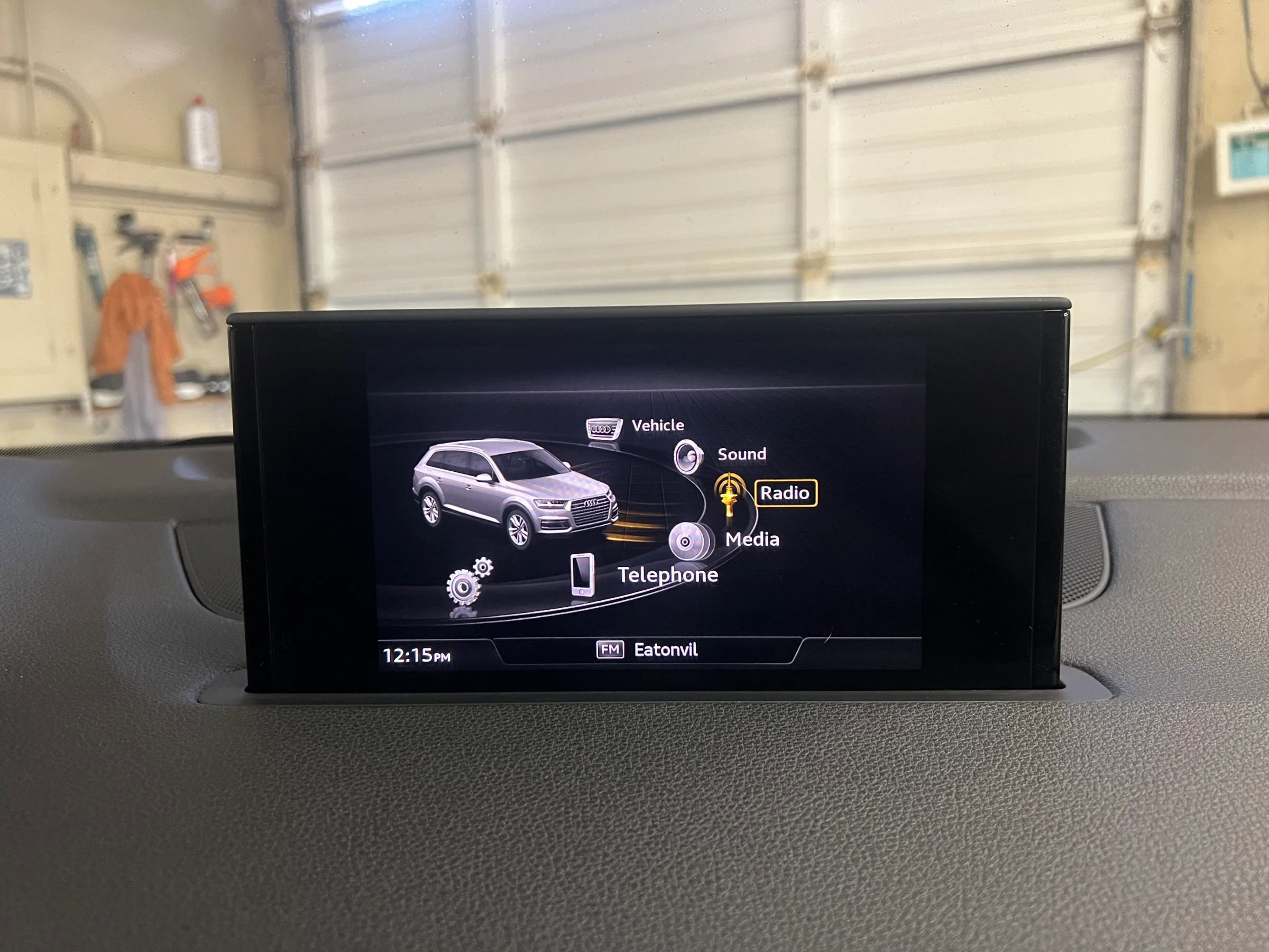 Used 2017 Audi Q7 3.0T Premium AWD/4WD image 18