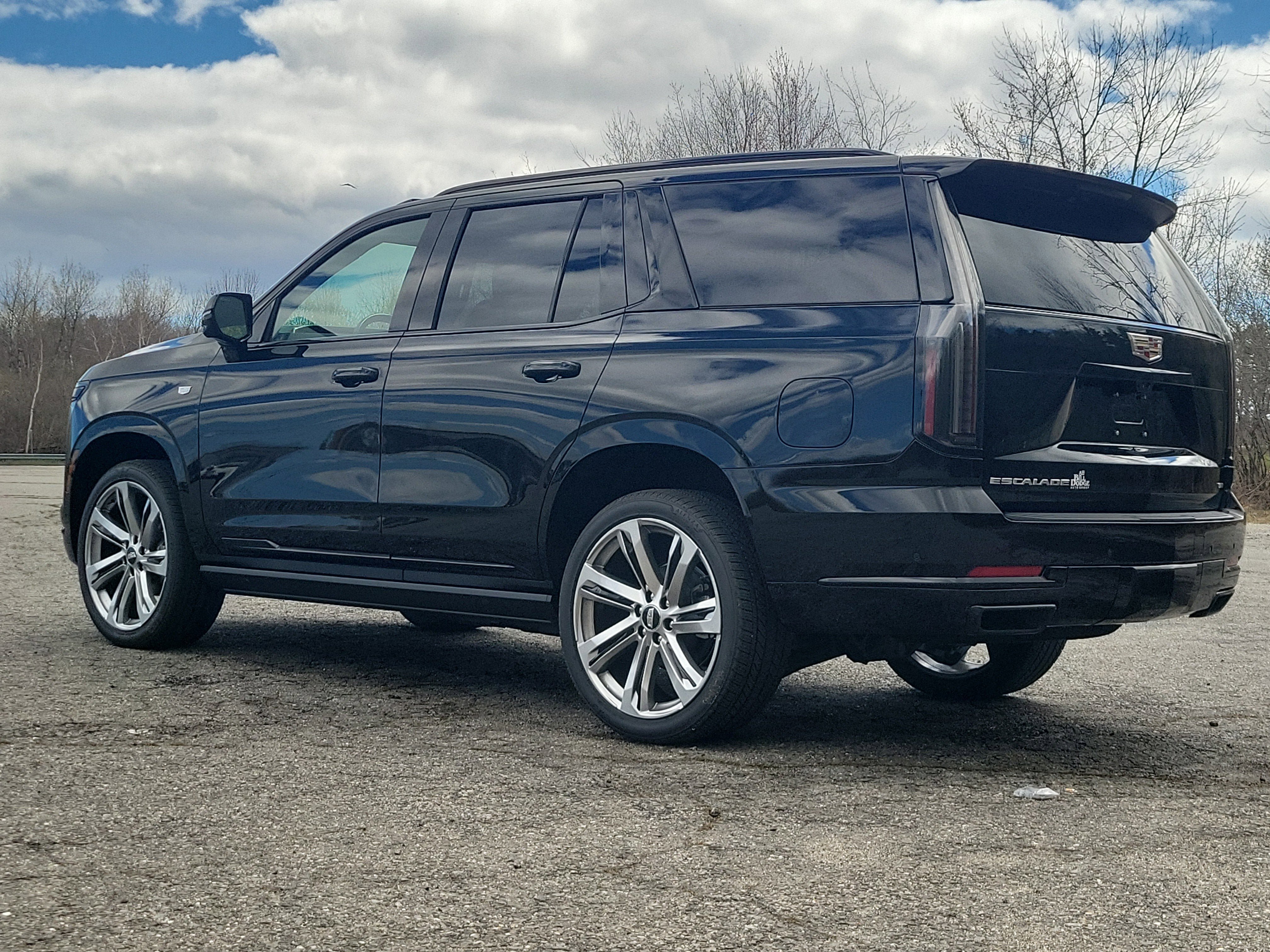 New 2026 Cadillac Escalade Sport w/ Touring Package AWD/4WD image 5