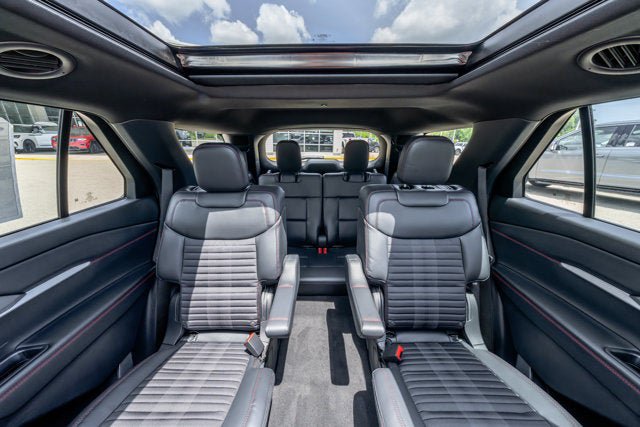 New 2026 Ford Explorer ST-Line AWD/4WD image 14