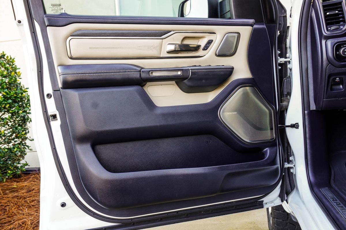 Used 2020 RAM 1500 Limited image 32