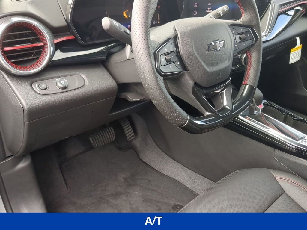 New 2026 Chevrolet Trax RS w/ Driver Confidence Package image 15