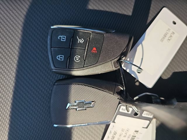 New 2027 Chevrolet Equinox RS w/ Safety and Technology Package FWD image 35