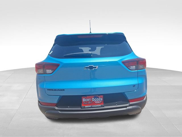 Used 2026 Chevrolet TrailBlazer LT w/ Midnight Edition FWD image 6