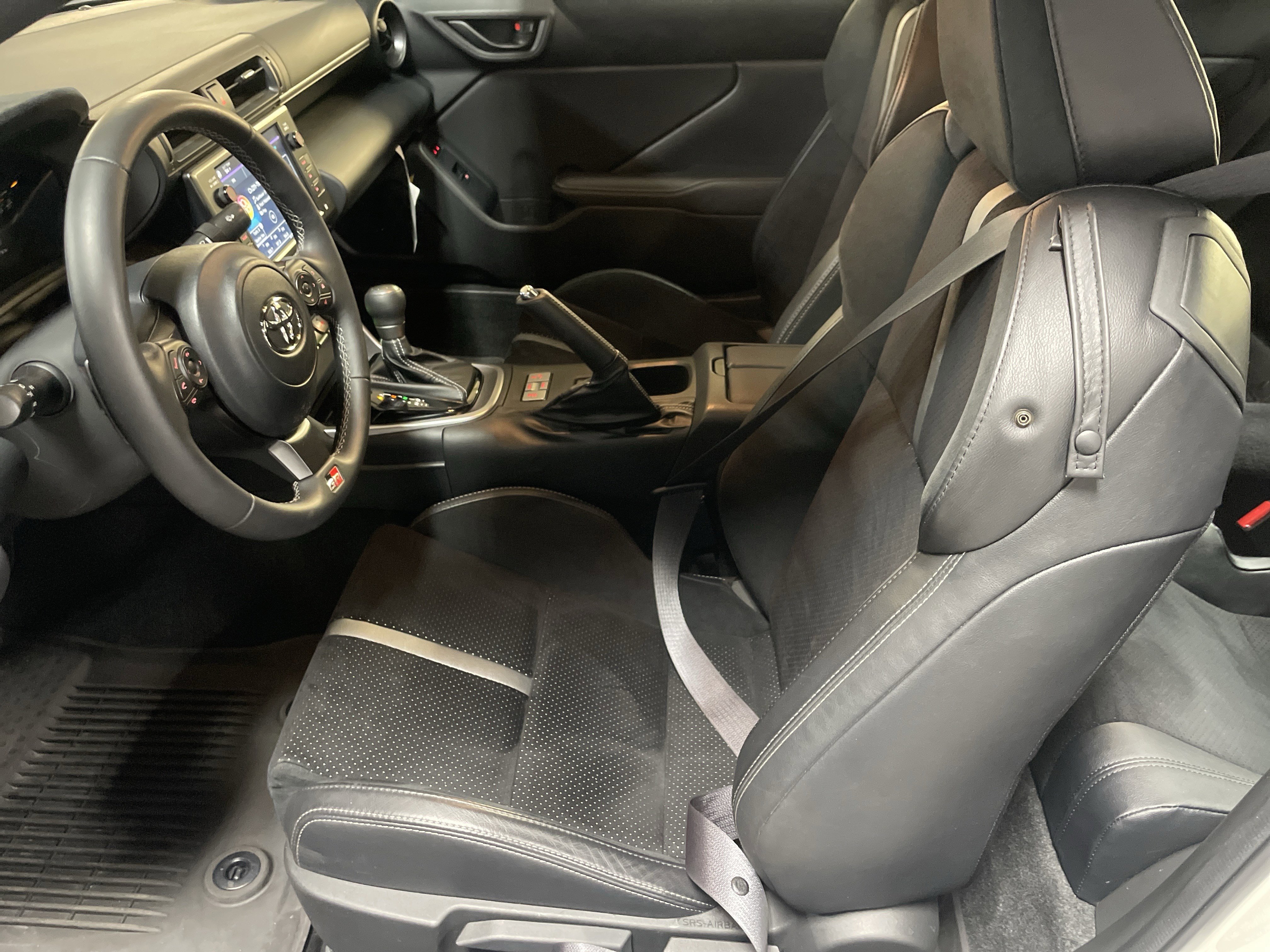 Certified 2025 Toyota GR86 Premium image 16