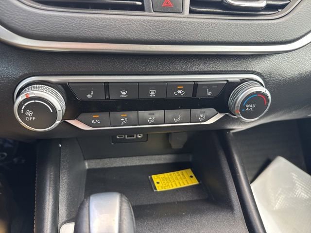 Used 2021 Nissan Altima 2.5 SR w/ SR Premium Package FWD image 16