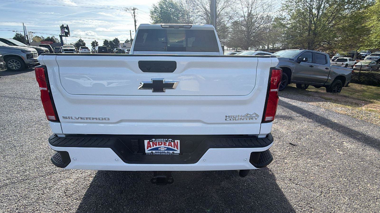 New 2026 Chevrolet Silverado 2500 High Country w/ High Country Premium Package AWD/4WD image 6