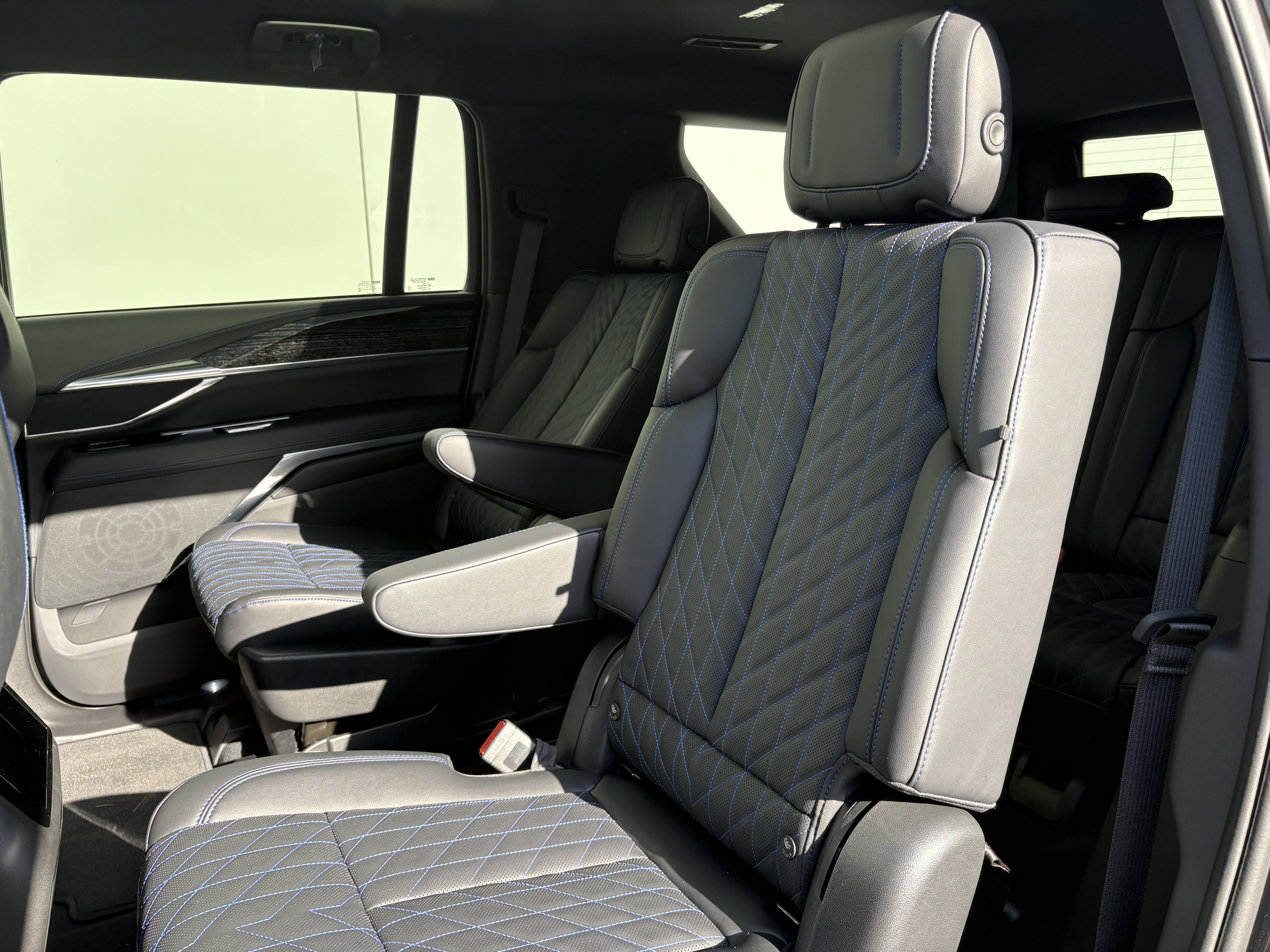 New 2026 Cadillac Escalade IQL Luxury AWD/4WD image 14