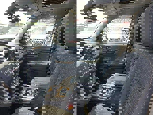 Used 2023 GMC Acadia SLE w/ Driver Convenience Package image 16