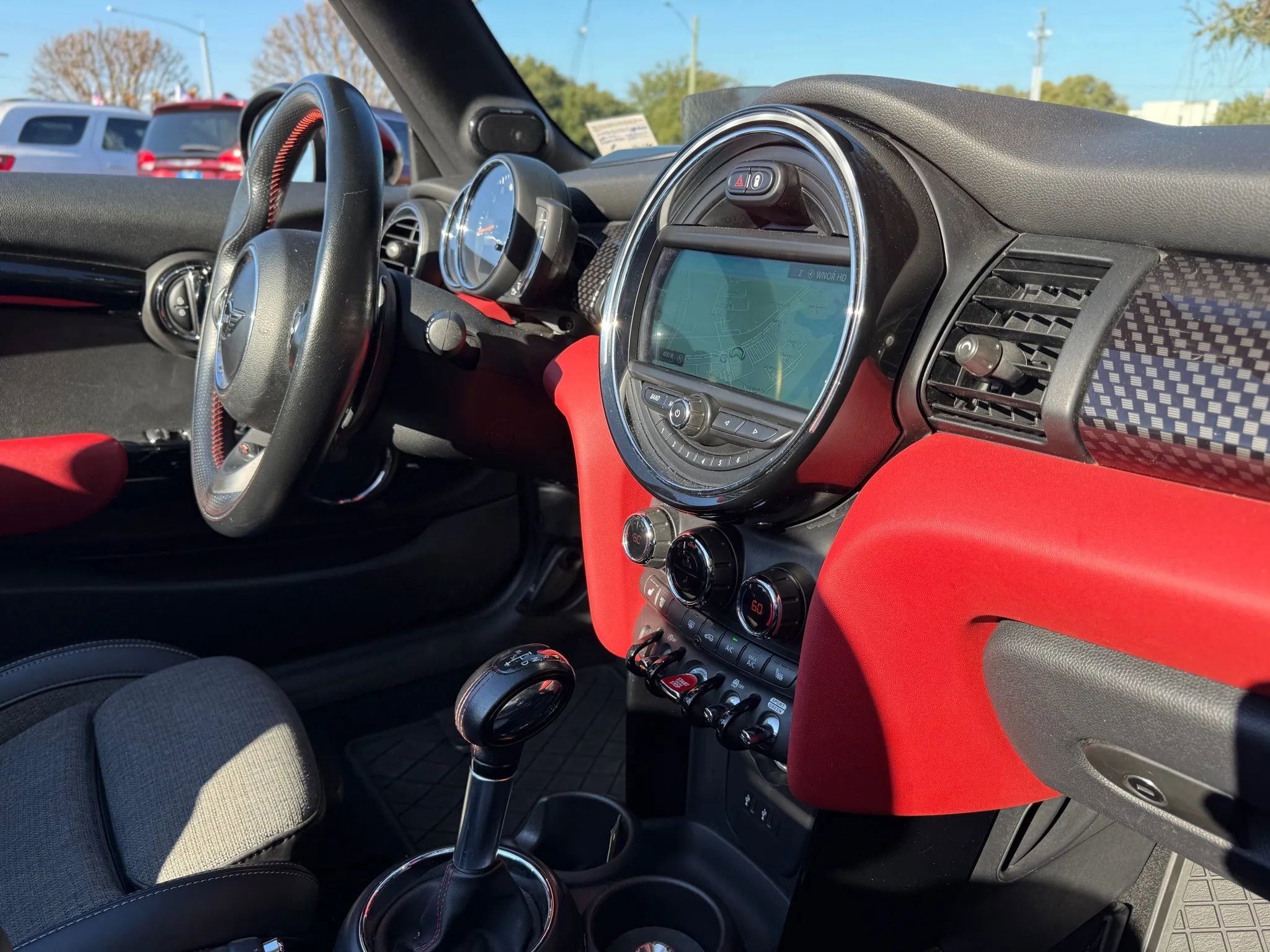 Used 2019 MINI Cooper S image 5