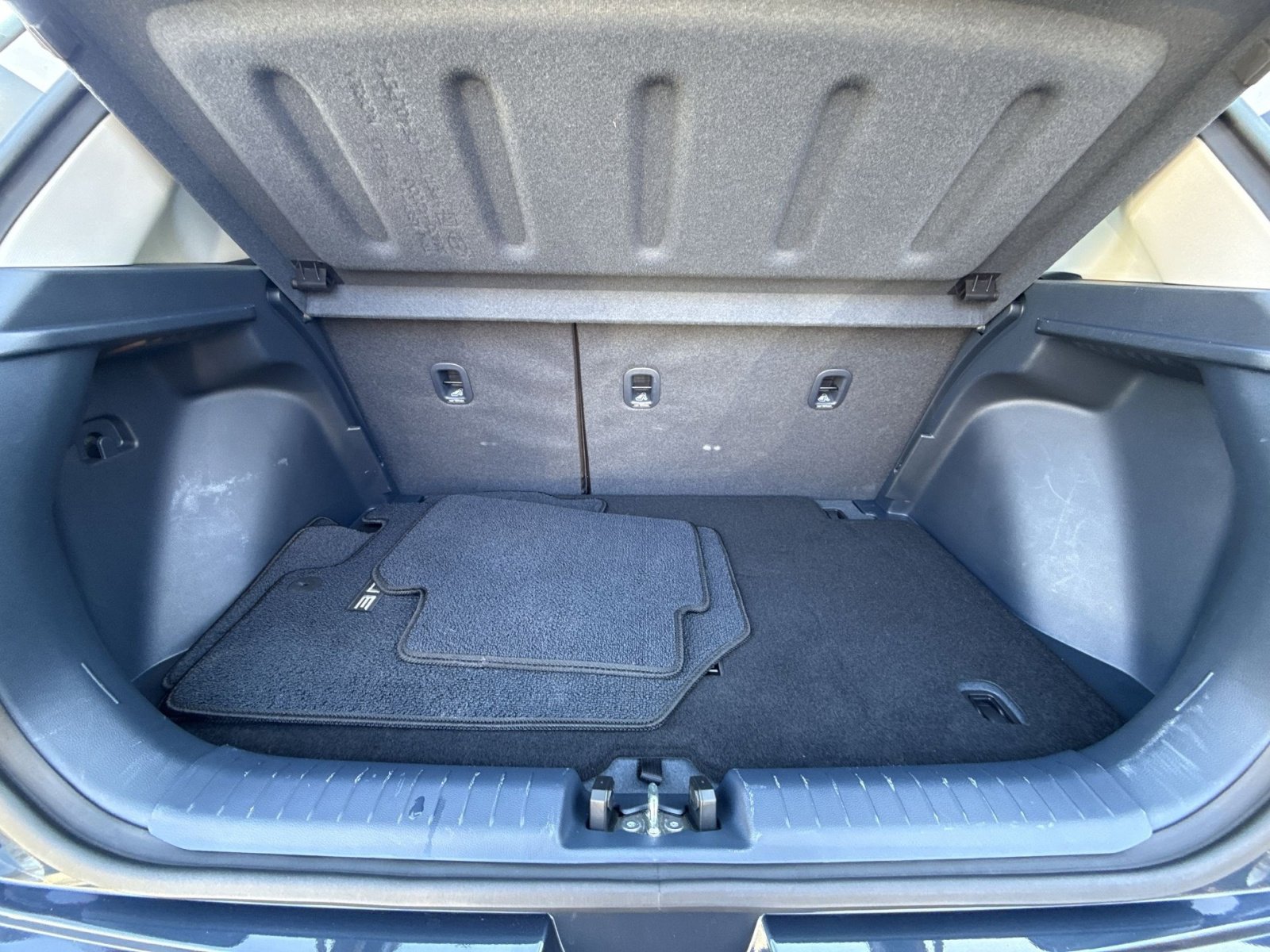 Certified 2023 Hyundai Venue Limited image 25