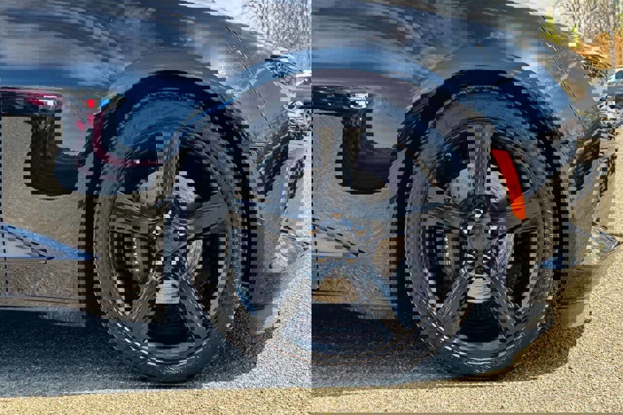 Used 2017 Chevrolet Camaro SS RWD image 10