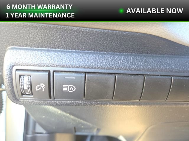 Used 2020 Toyota Corolla LE image 18