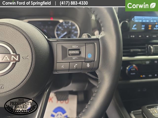 Used 2024 Nissan Pathfinder SL w/ SL Premium Package AWD/4WD image 35