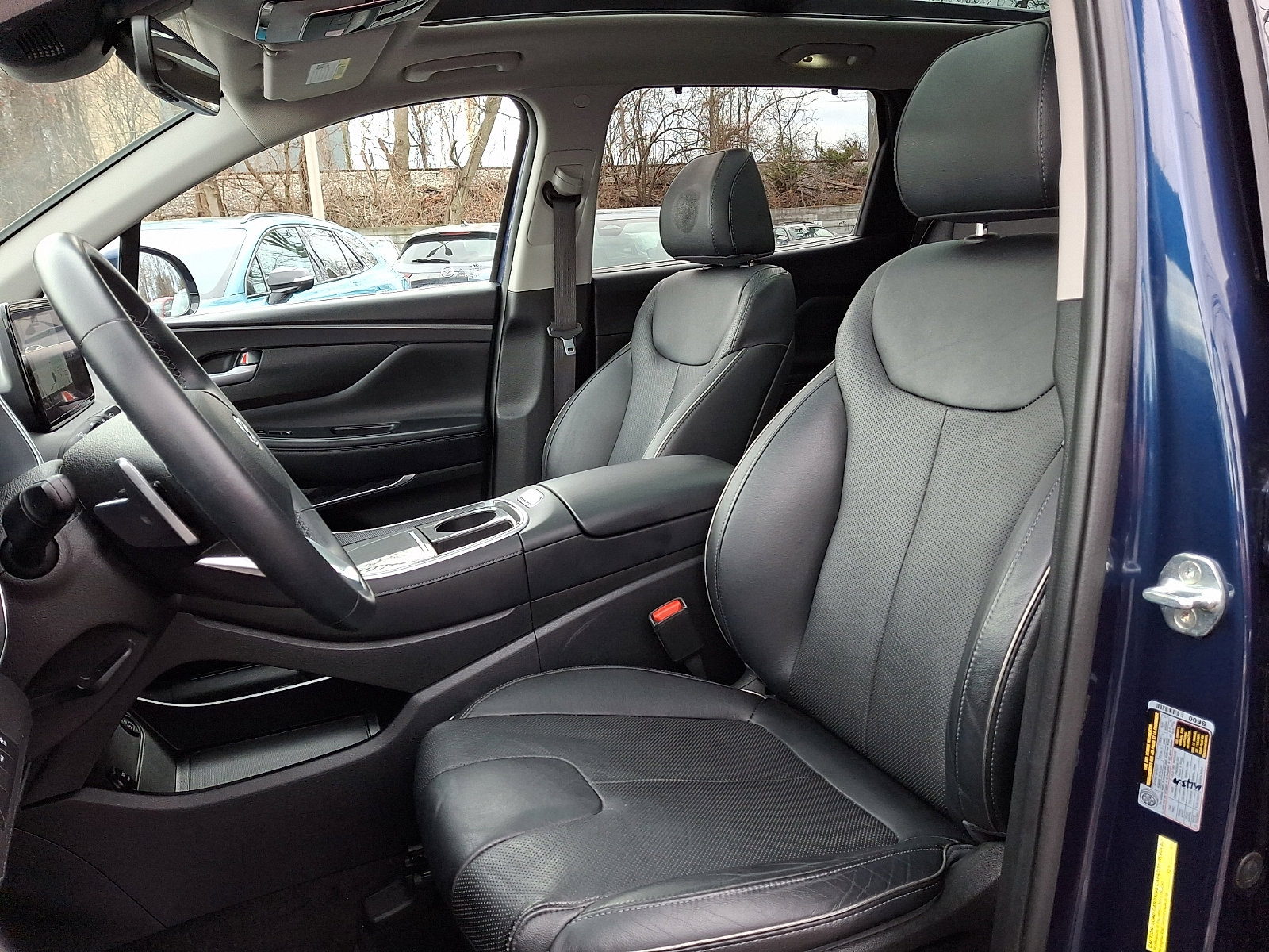 Used 2022 Hyundai Santa Fe SEL w/ Convenience + Premium Package image 12