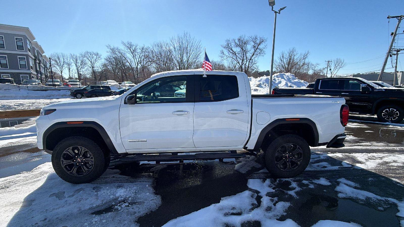 New 2025 GMC Canyon Elevation w/ Convenience Package image 4