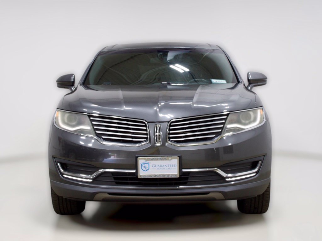 Used 2018 Lincoln MKX Select w/ Select Plus Package AWD/4WD image 3