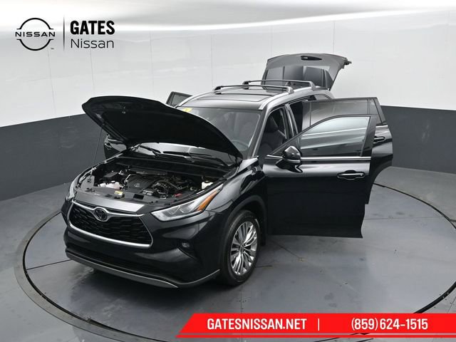 Used 2024 Toyota Highlander Platinum image 61