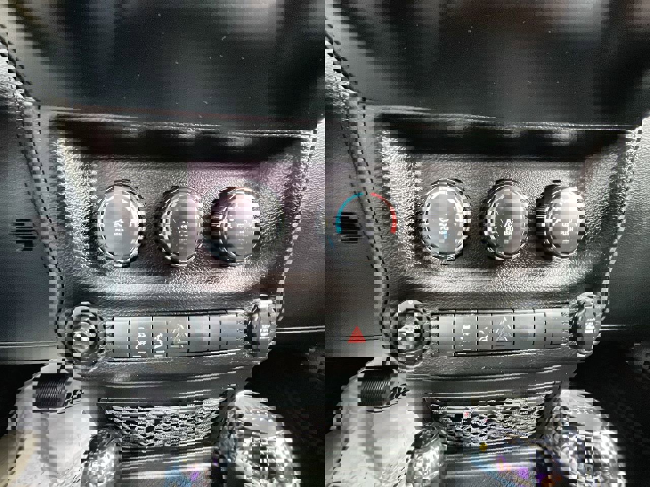 Used 2018 Jeep Wrangler Unlimited Sport S image 15