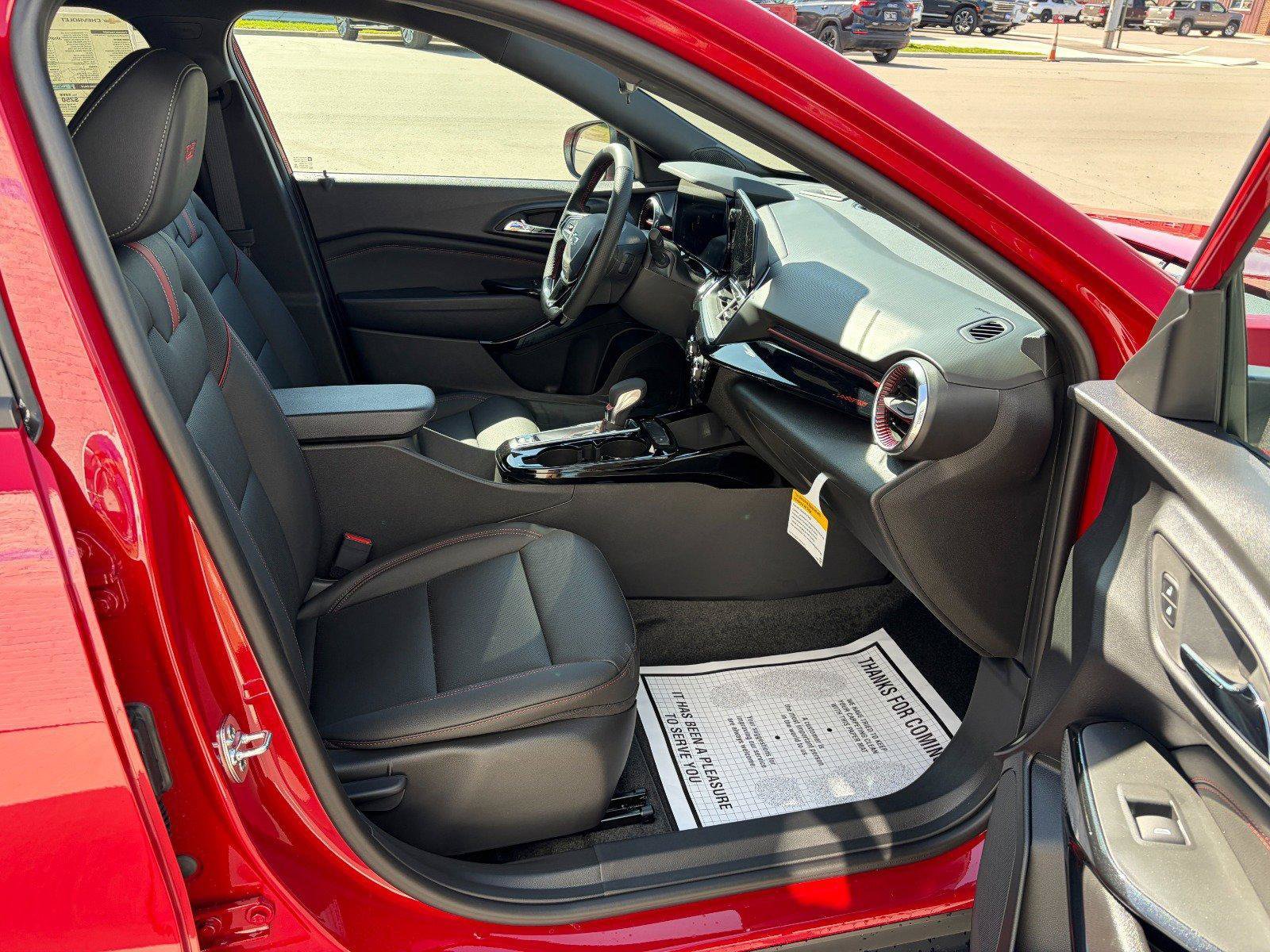 New 2026 Chevrolet Trax RS w/ Driver Confidence Package FWD image 20