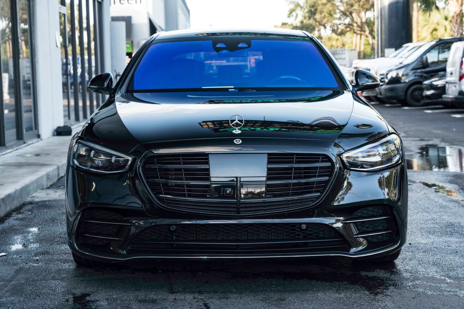Used 2023 Mercedes-Benz S 500 4MATIC image 4