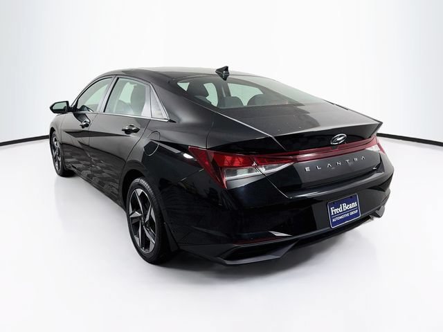 Used 2023 Hyundai Elantra SEL w/ Convenience Package FWD image 7
