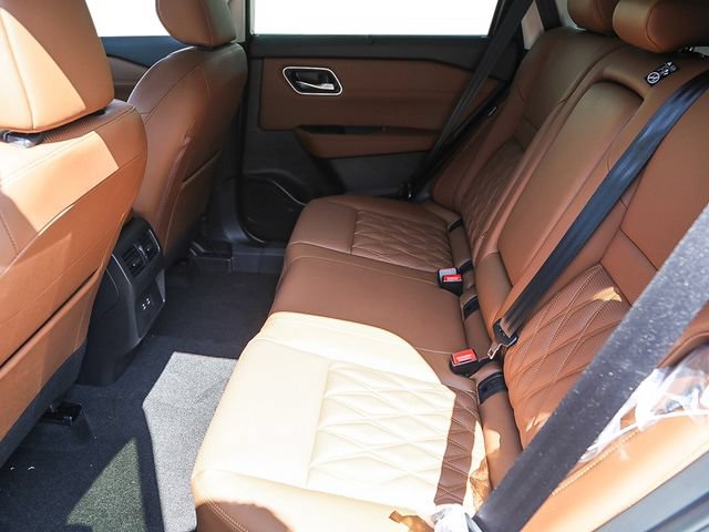 New 2026 Nissan Rogue Platinum AWD/4WD image 25