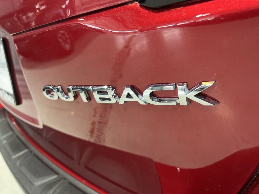 Used 2025 Subaru Outback Limited image 38