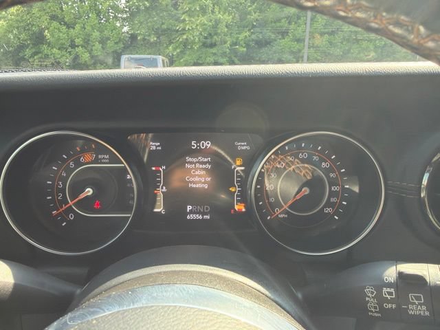 Used 2021 Jeep Wrangler Unlimited Sahara AWD/4WD image 15