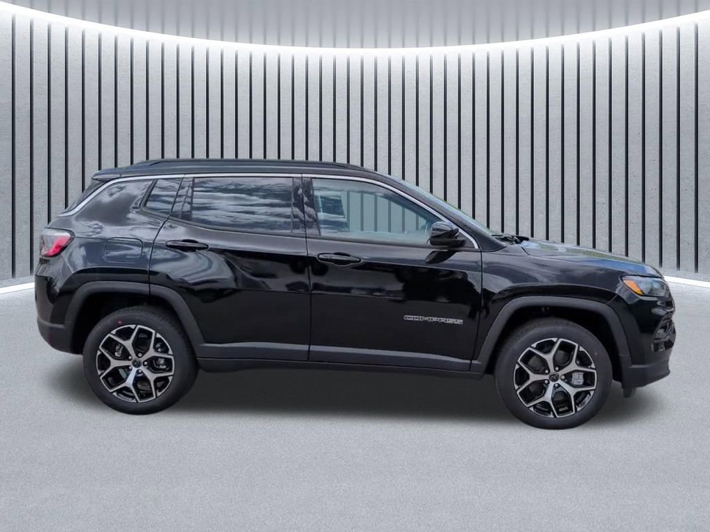 New 2026 Jeep Compass Limited w/ Sun, Sound & Navigation Group AWD/4WD image 5