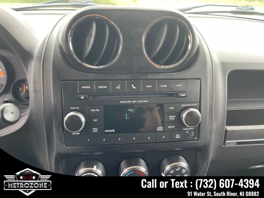 Used 2015 Jeep Patriot High Altitude image 24