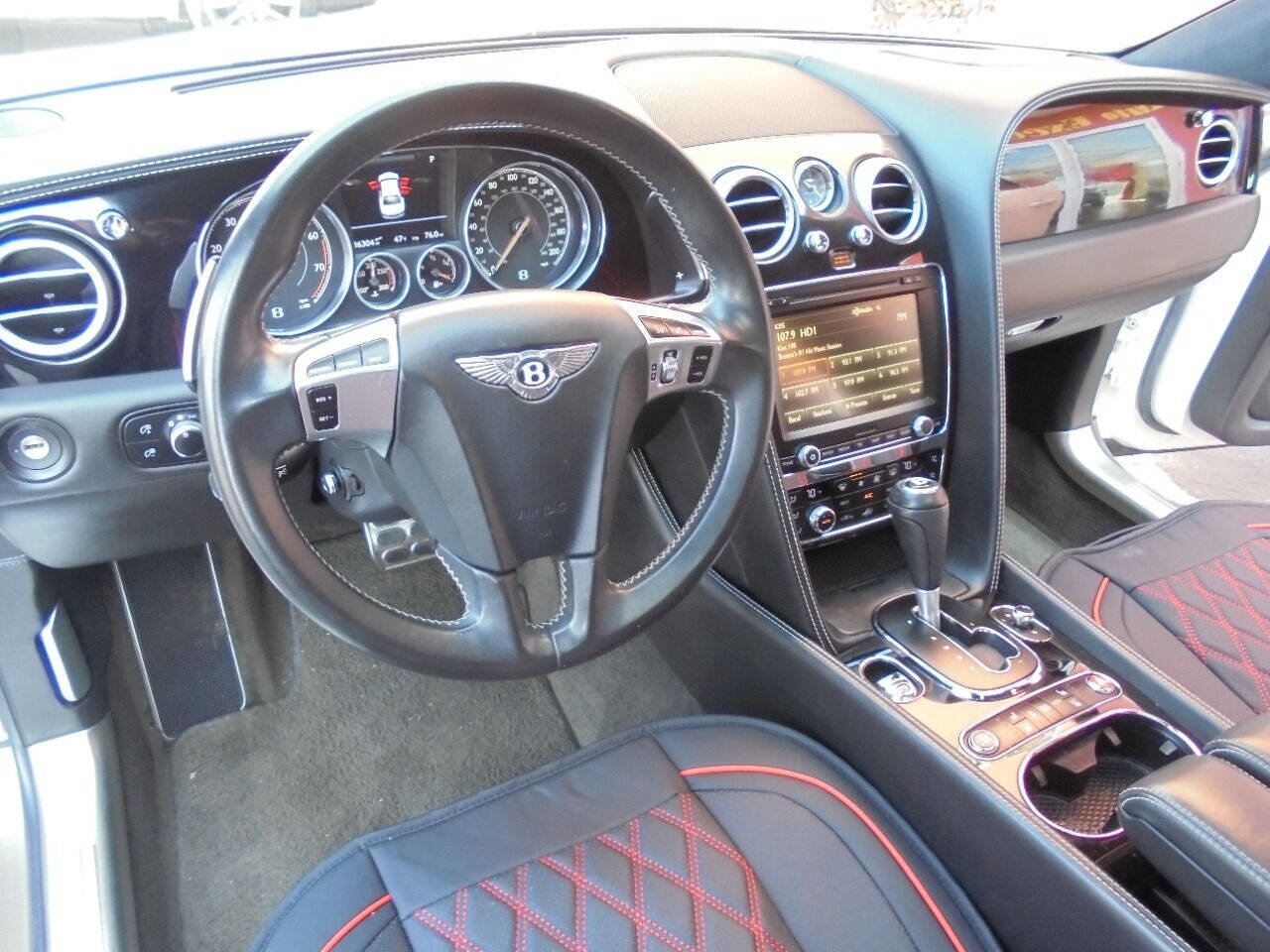 Used 2016 Bentley Flying Spur V8 image 12