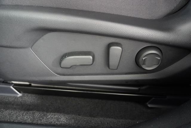 Certified 2025 Subaru Crosstrek 2.5i Sport w/ Crosstrek Mirror Package image 28