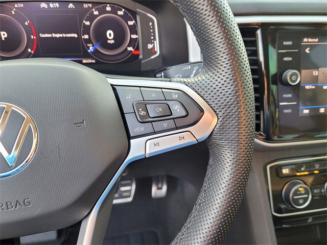 Used 2022 Volkswagen Atlas SEL R-Line image 21