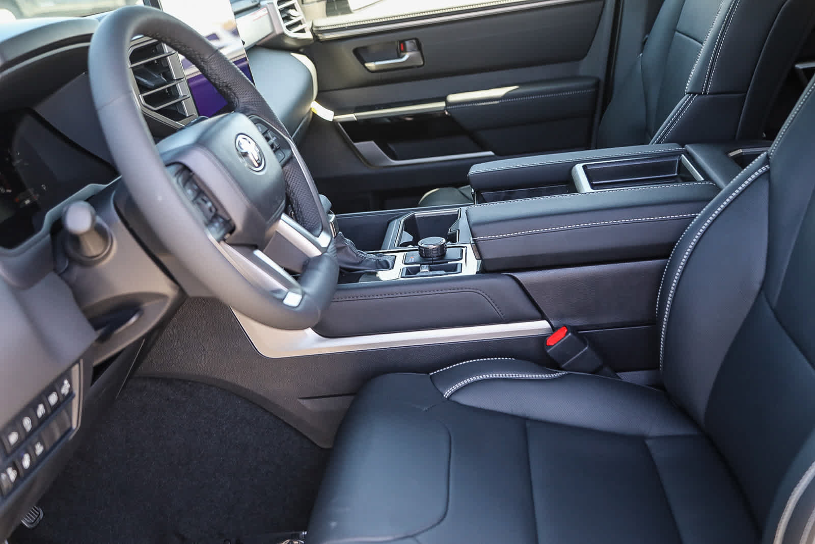 New 2026 Toyota Tundra Limited AWD/4WD image 19