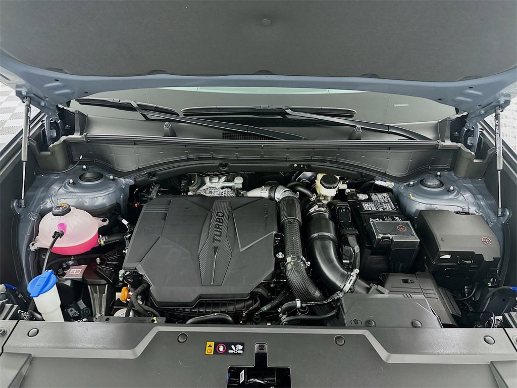 Used 2025 Hyundai Santa Fe XRT image 33