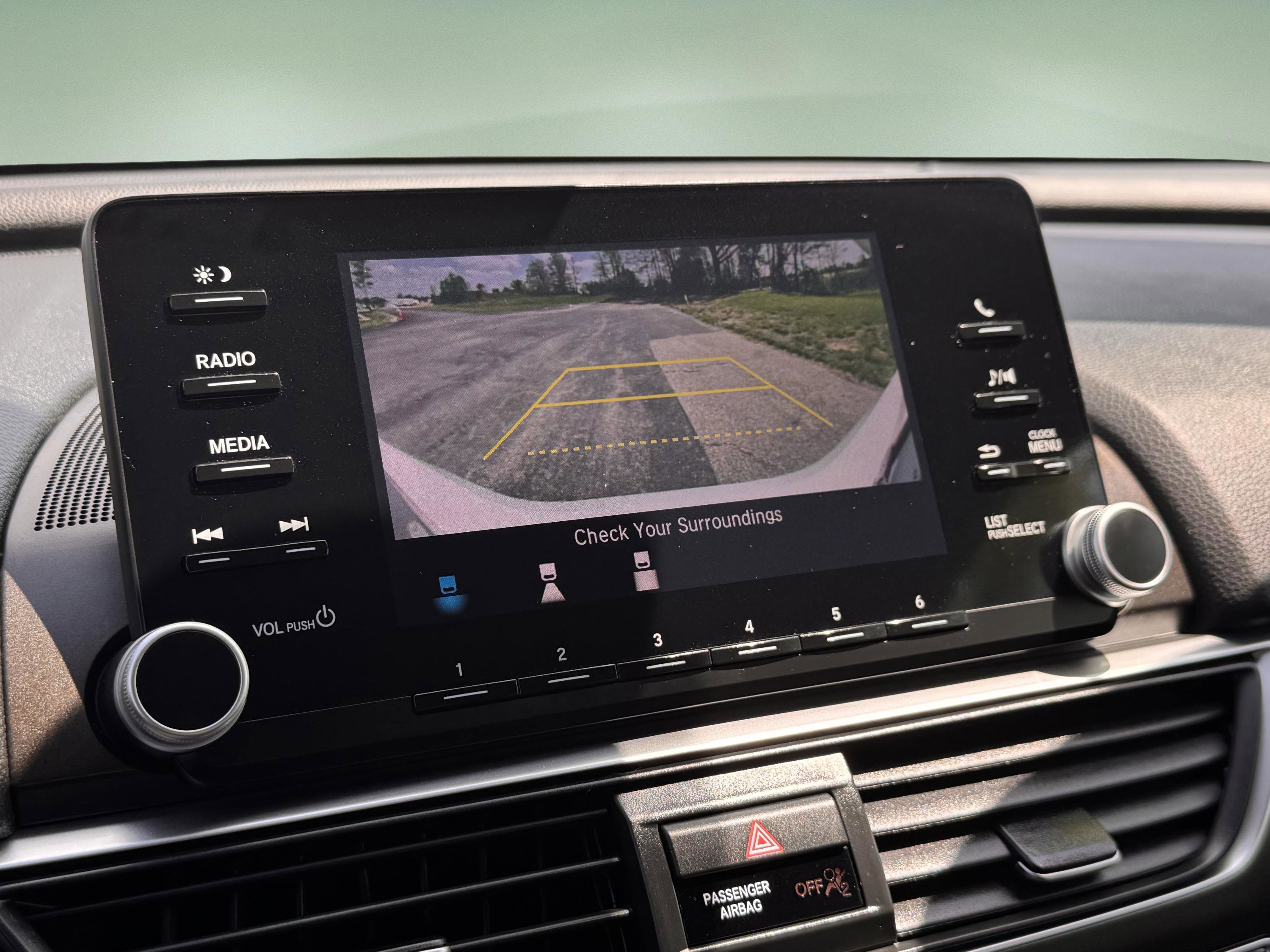 Used 2018 Honda Accord LX image 12