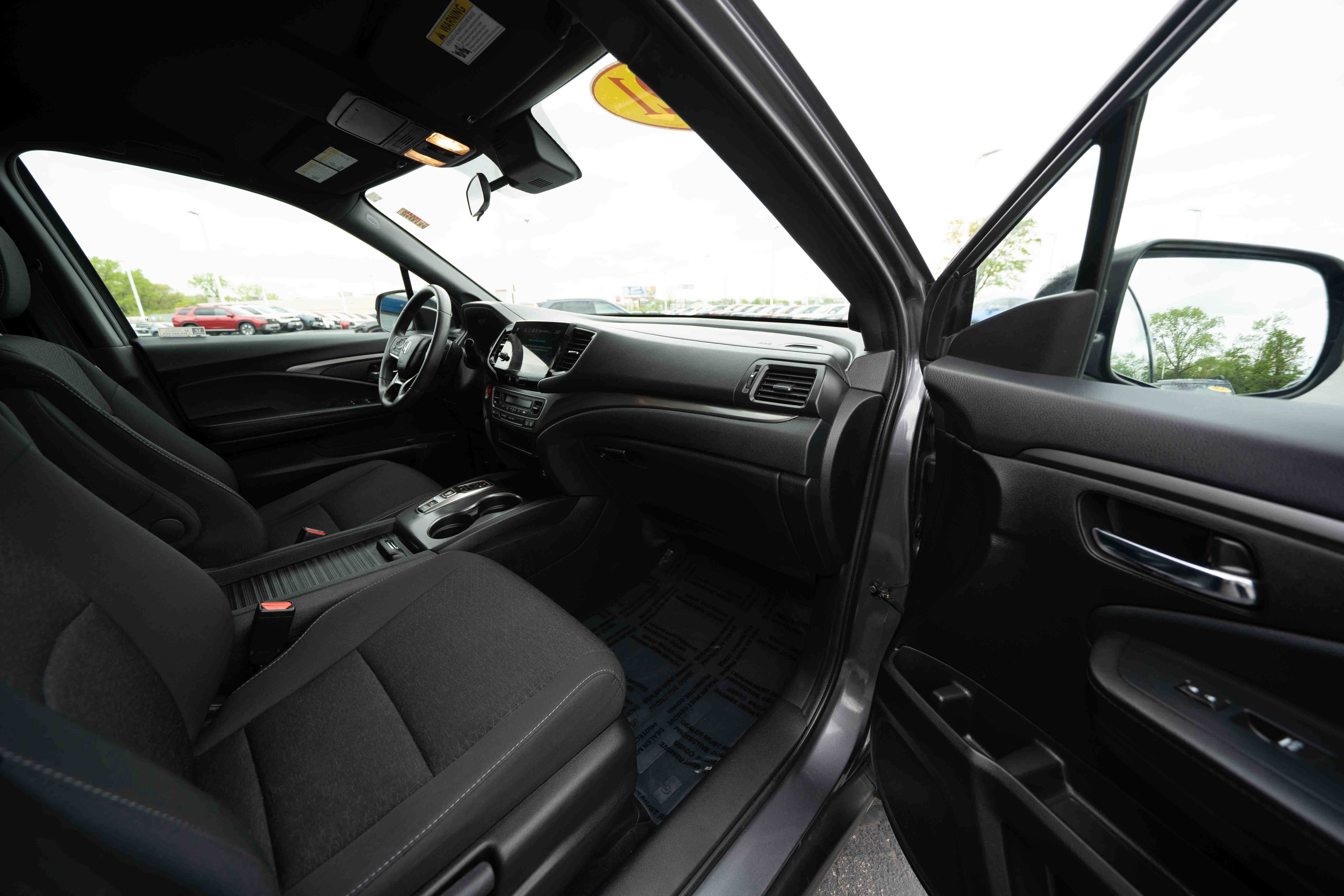 Used 2021 Honda Passport Sport image 26