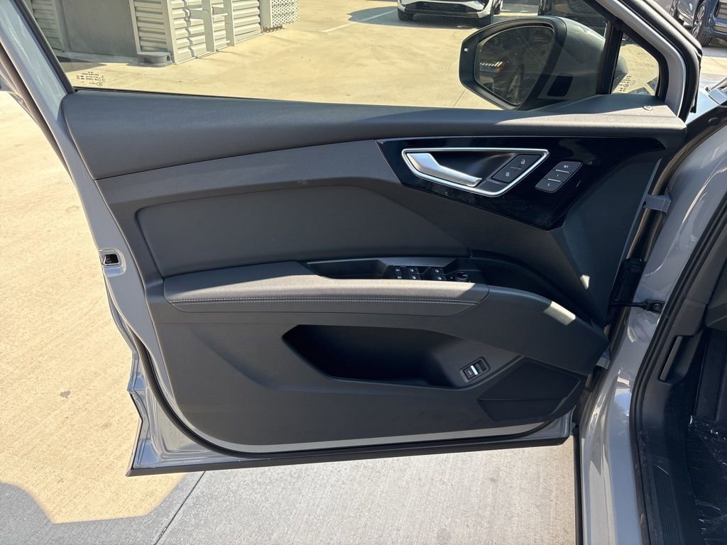 New 2026 Audi Q4 e-tron Premium Plus image 10