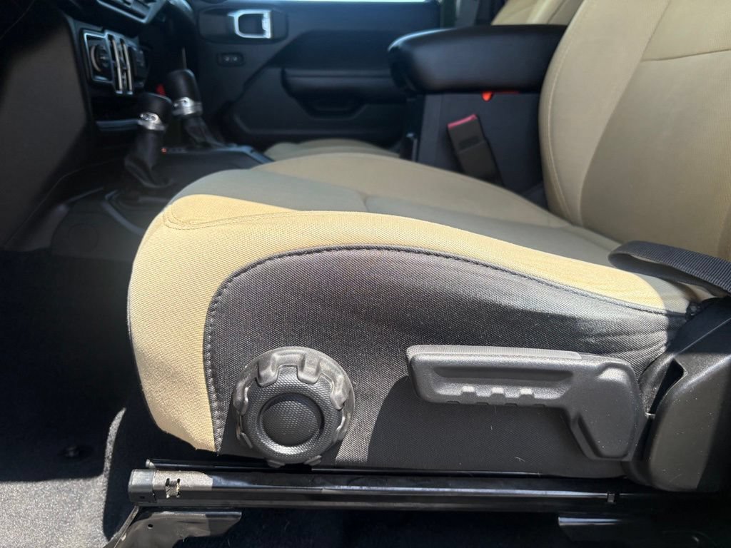 Used 2020 Jeep Wrangler Unlimited Sport S AWD/4WD image 10