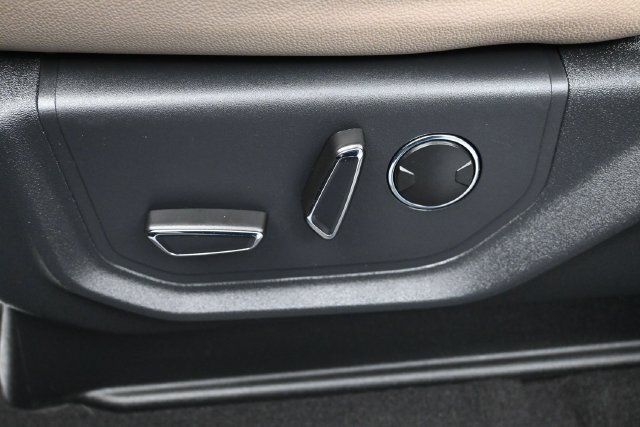 Certified 2024 Ford Expedition Limited RWD image 12